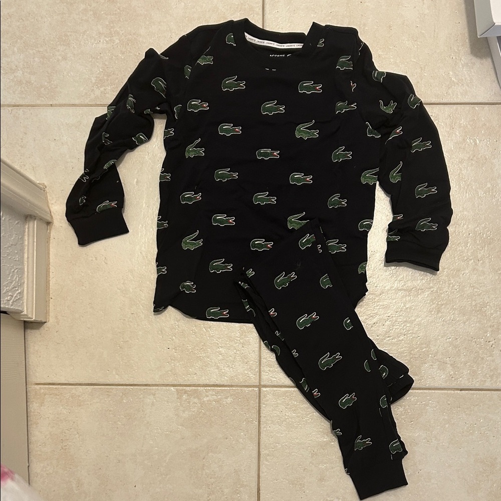 Lacoste Kids Black Pajama Set with Green Crocodile Print